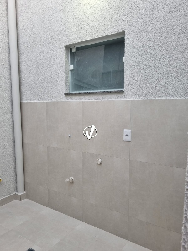 Casa à venda no Comercial e Residencial Jardim Mariana: 