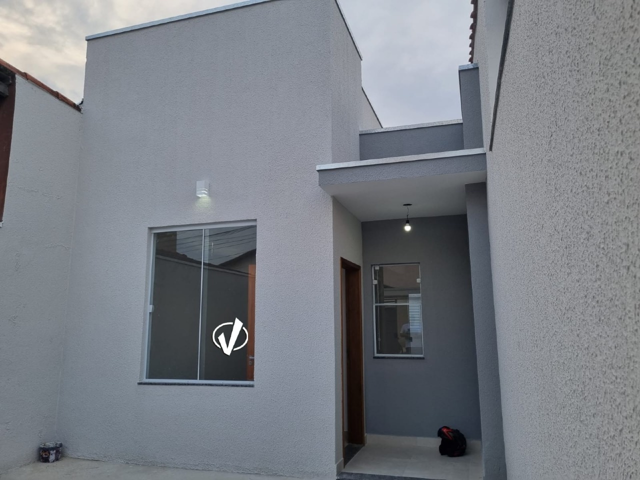 Casa à venda no Comercial e Residencial Jardim Mariana: 