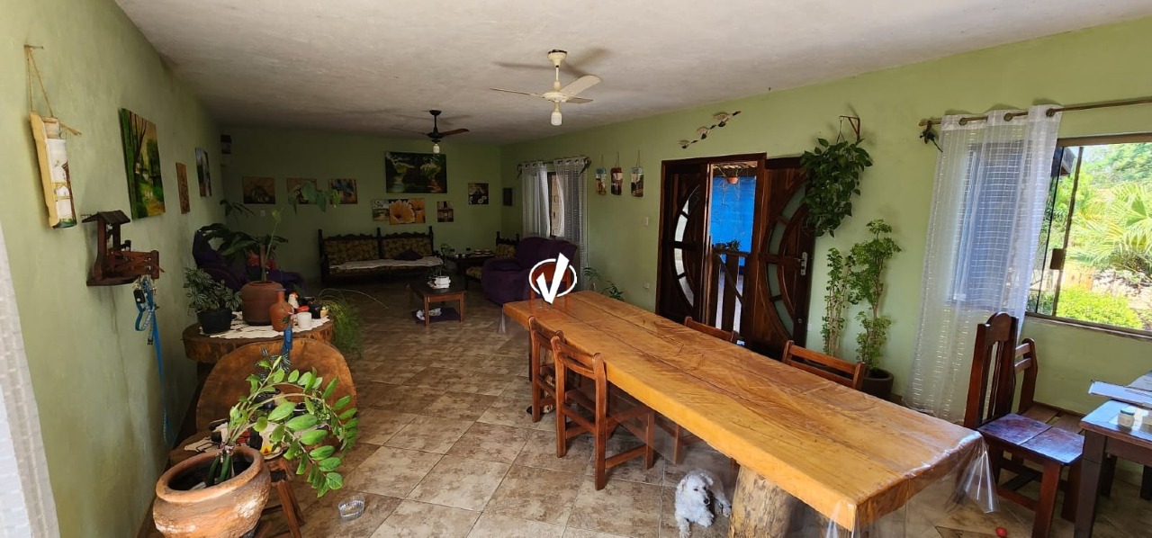 Chácara à venda no Goiabal: 