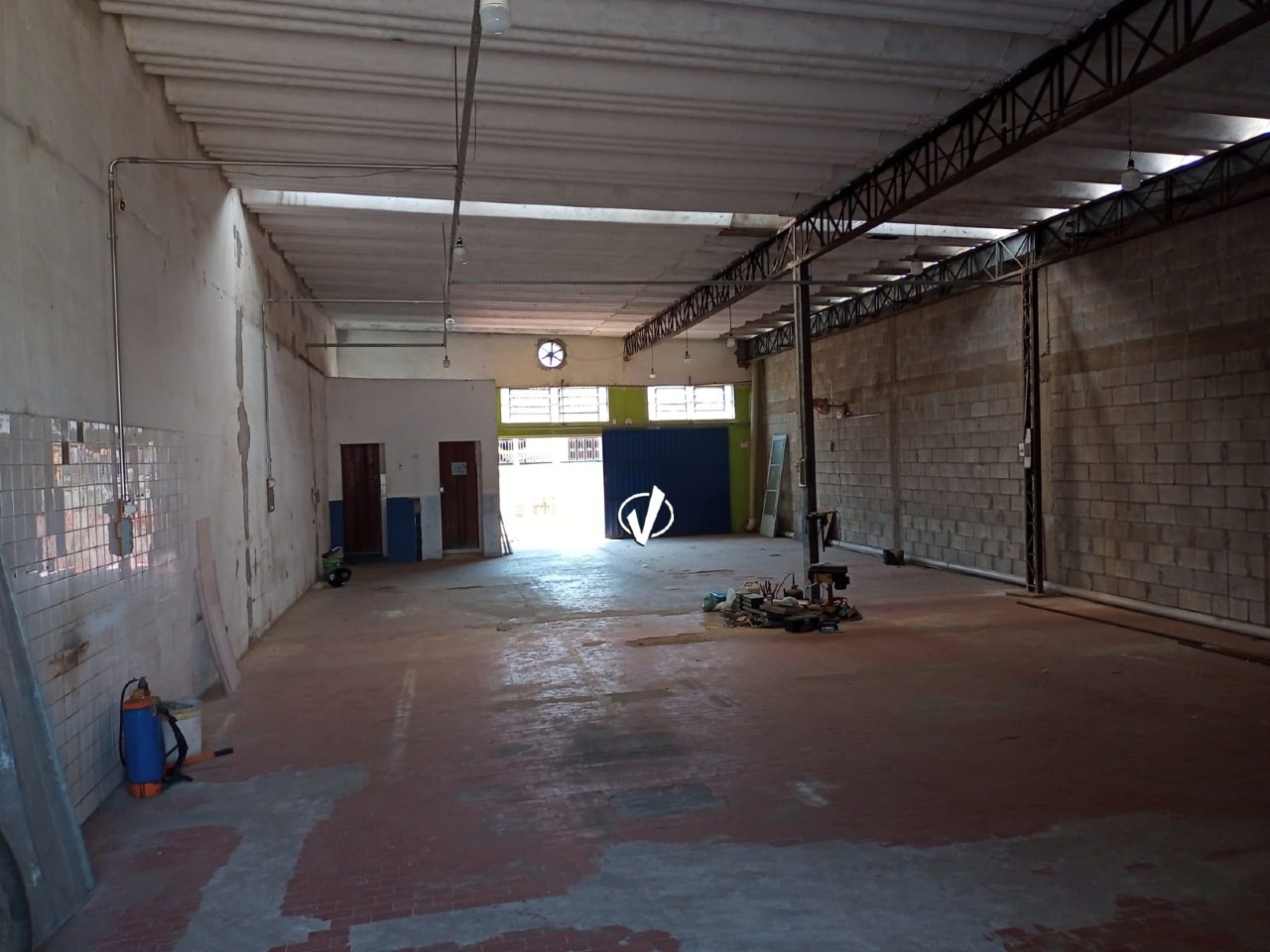 Galpão à venda no Parque São Domingos: 