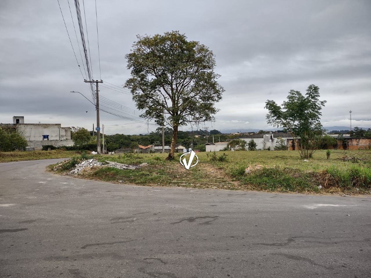 Lote à venda no Vitória Vale III: 