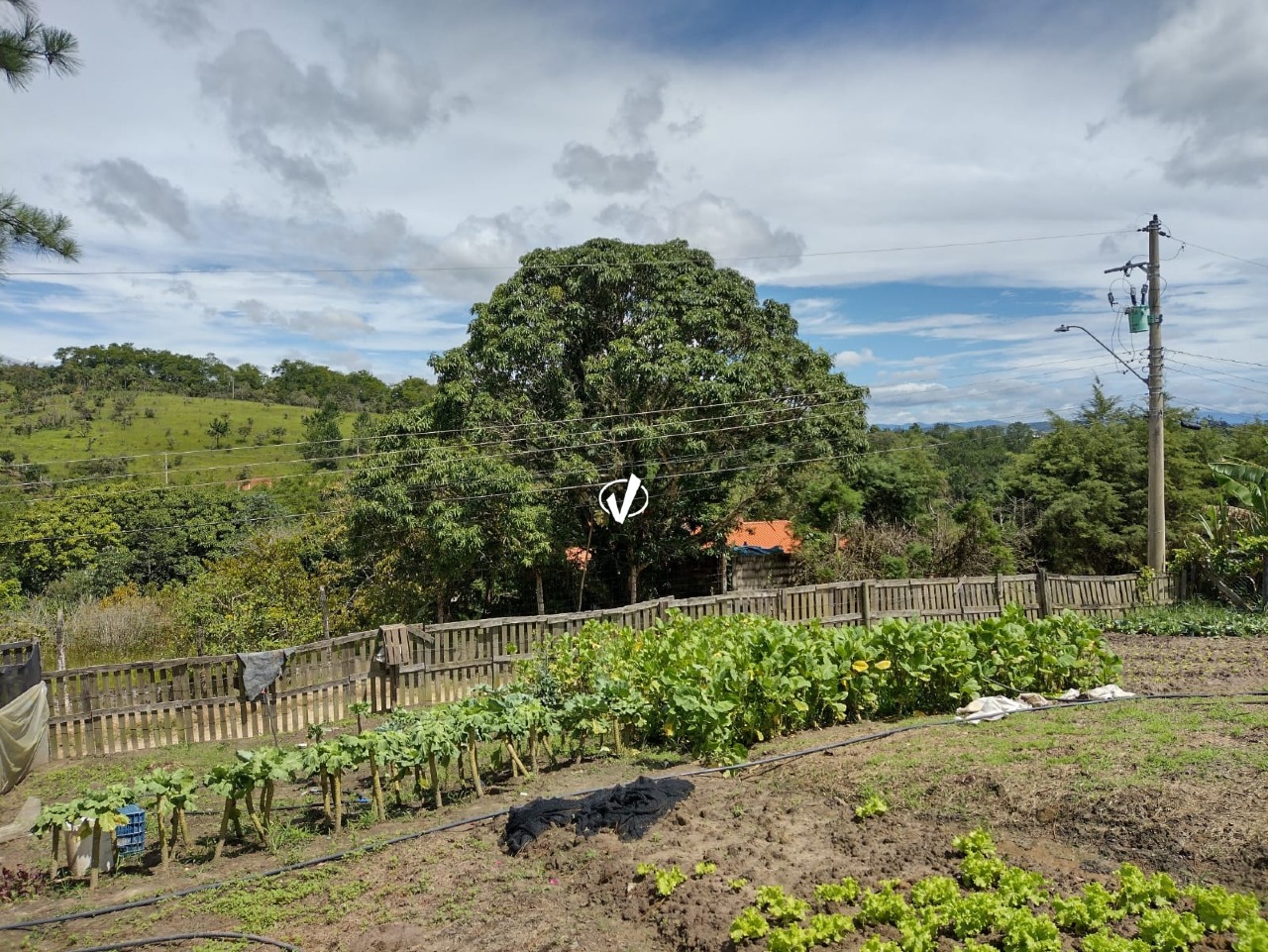 Lote à venda no Veraneio Irajá: 