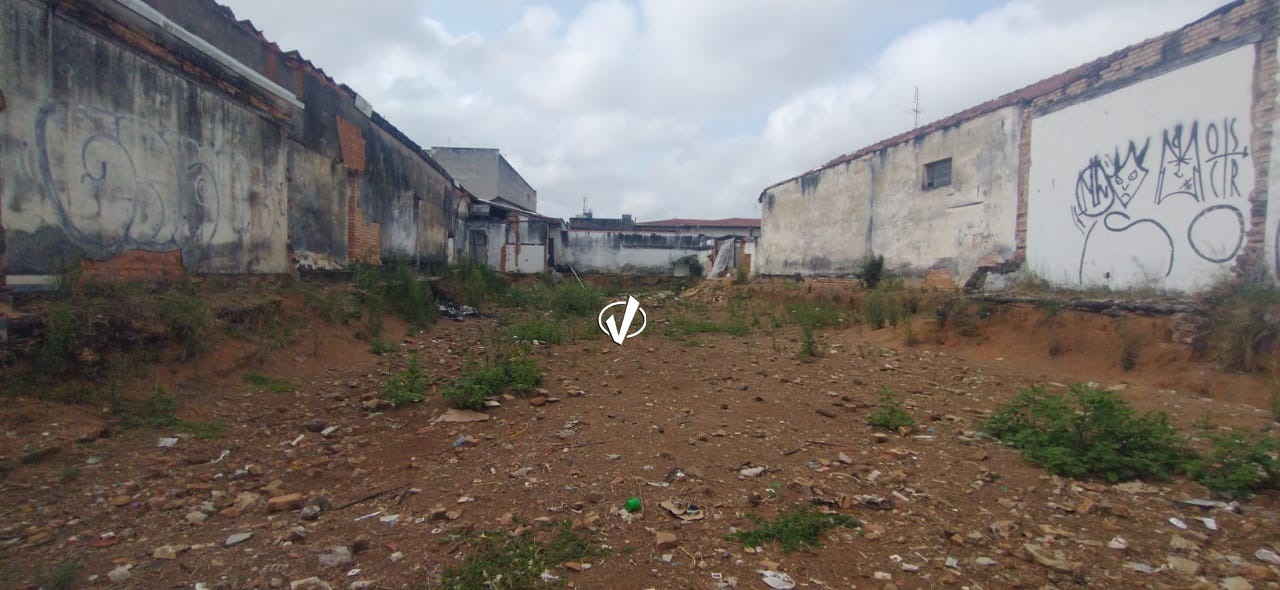 Lote à venda no Centro: 