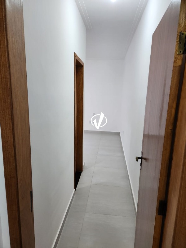 Casa à venda no Crispim: 