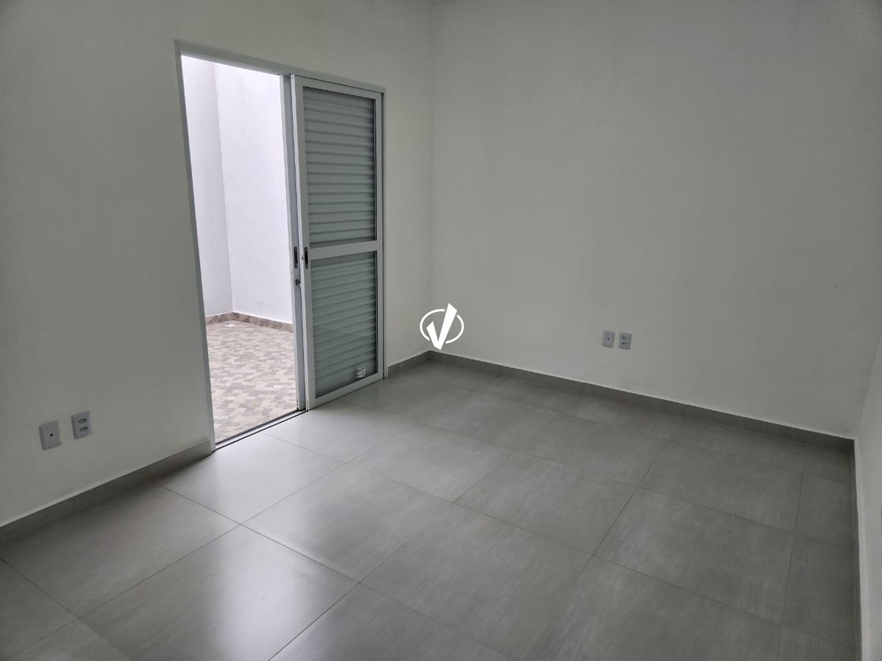 Casa à venda no Crispim: 