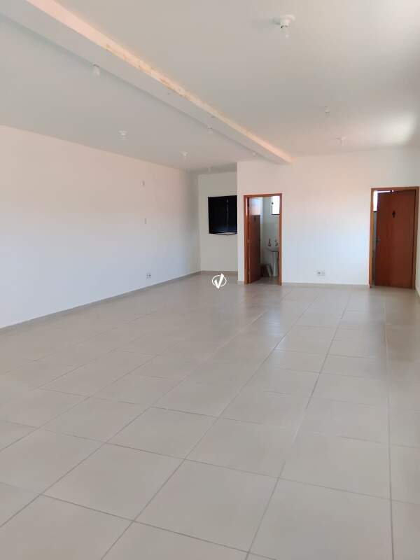 Loja para aluguel no Residencial Parque das Palmeiras: 