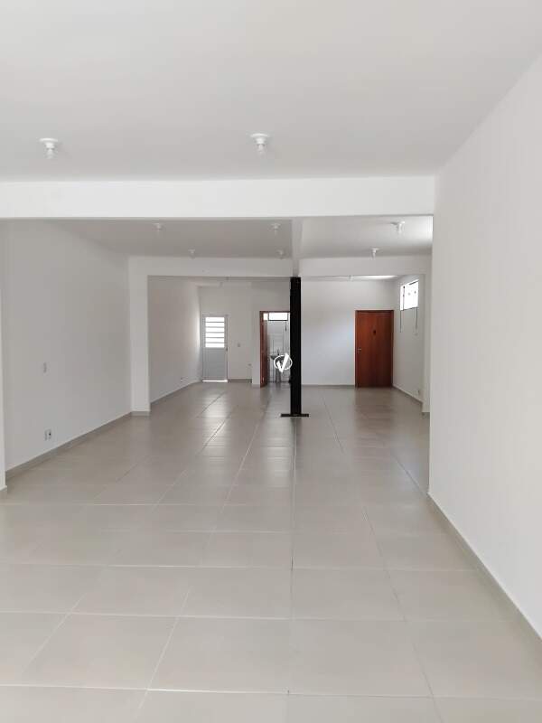 Loja para aluguel no Residencial Parque das Palmeiras: 
