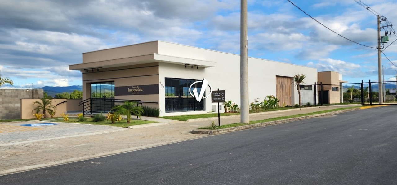 Lote em condomínio à venda no Loteamento Industrial Água Preta: 