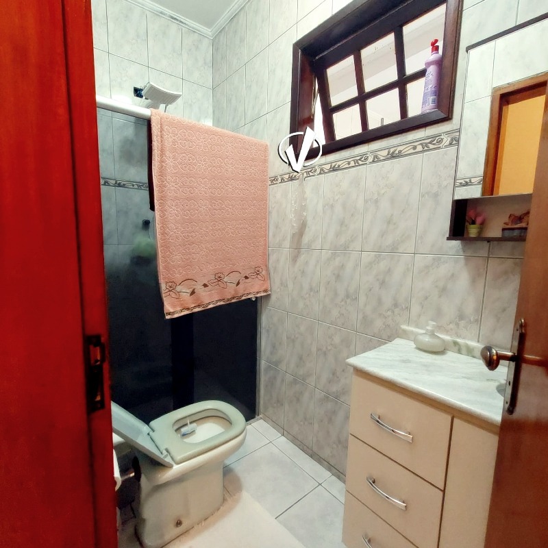 Casa à venda no Residencial e Comercial Cidade Jardim: 