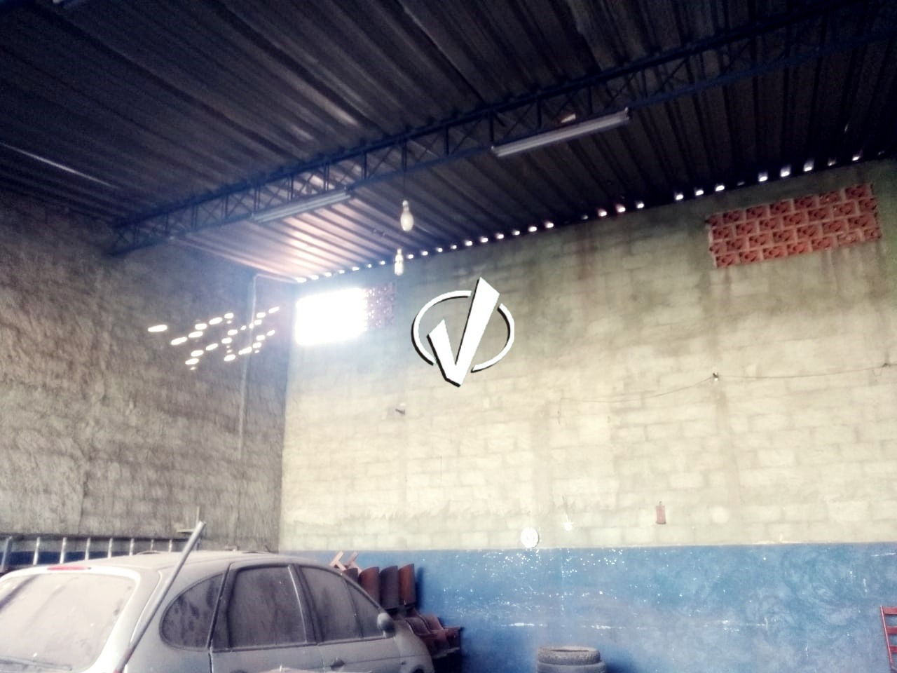 Galpão à venda no Karina: 