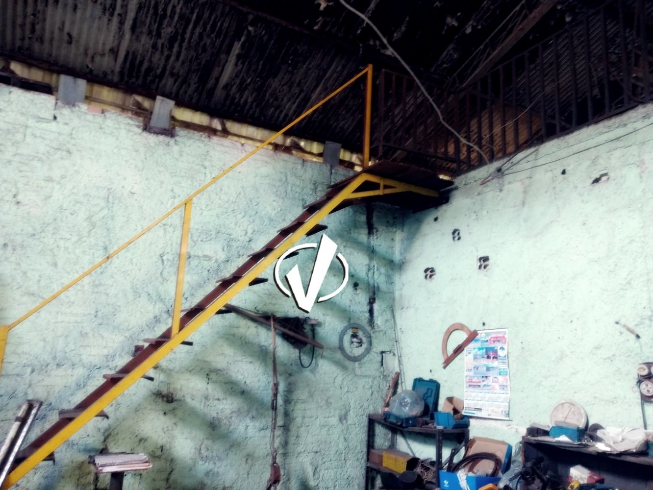 Galpão à venda no Karina: 