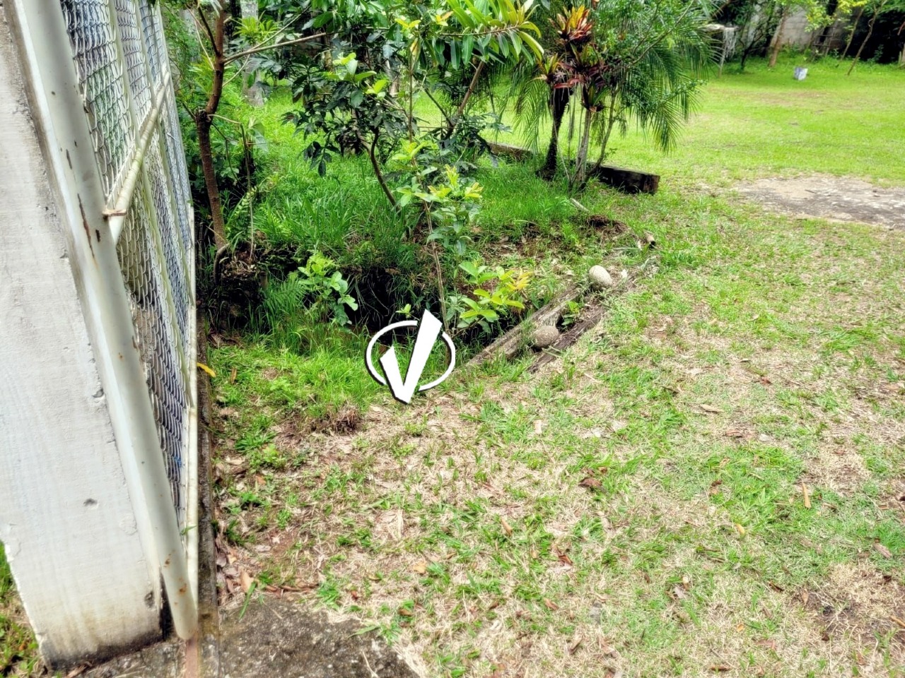 Chácara à venda no Bom Sucesso: 