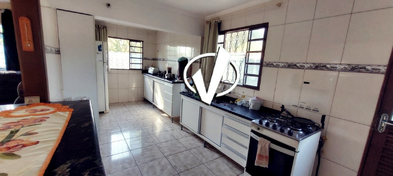 Casa à venda no Crispim: 