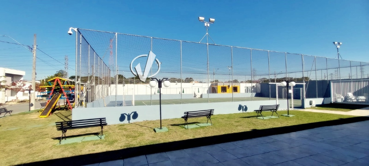 Casa em condomínio à venda no Condomínio Residencial e Comercial Laguna: 