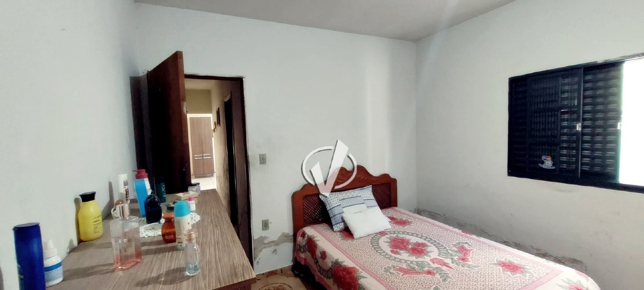 Andar corrido à venda no Vila Rica: 