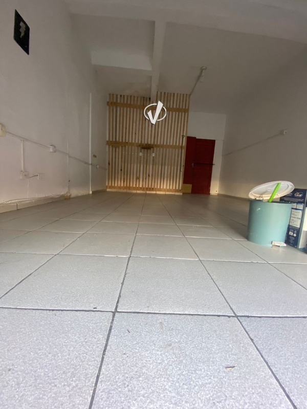 Loja para aluguel no Parque São Domingos: 