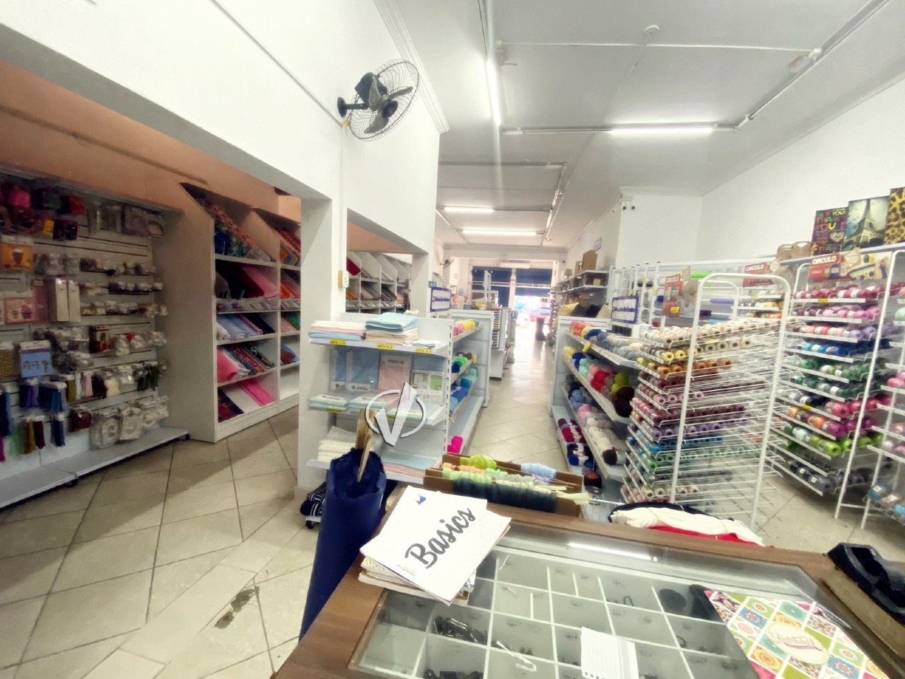 Salão para aluguel no Centro: 