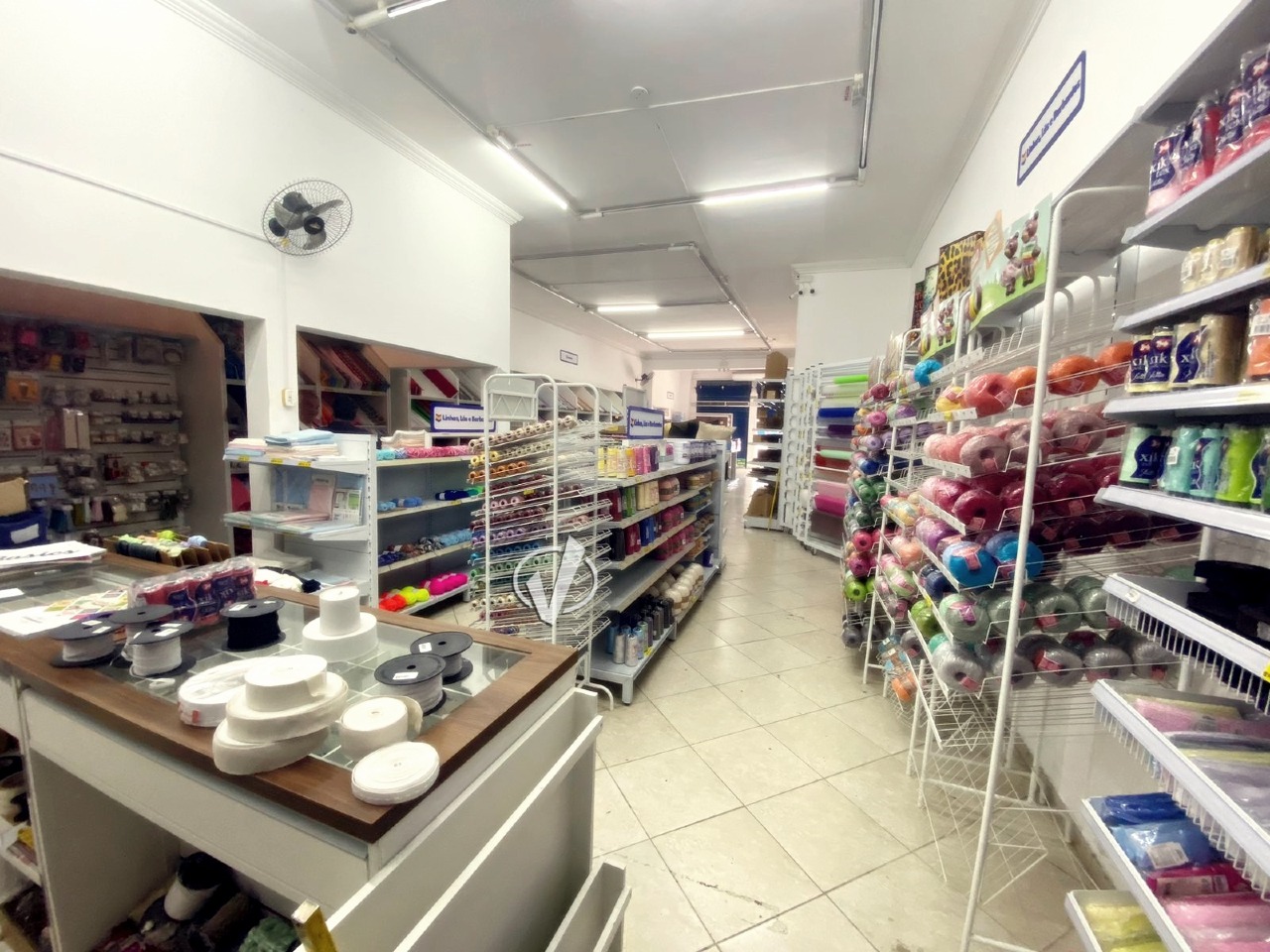 Salão para aluguel no Centro: 