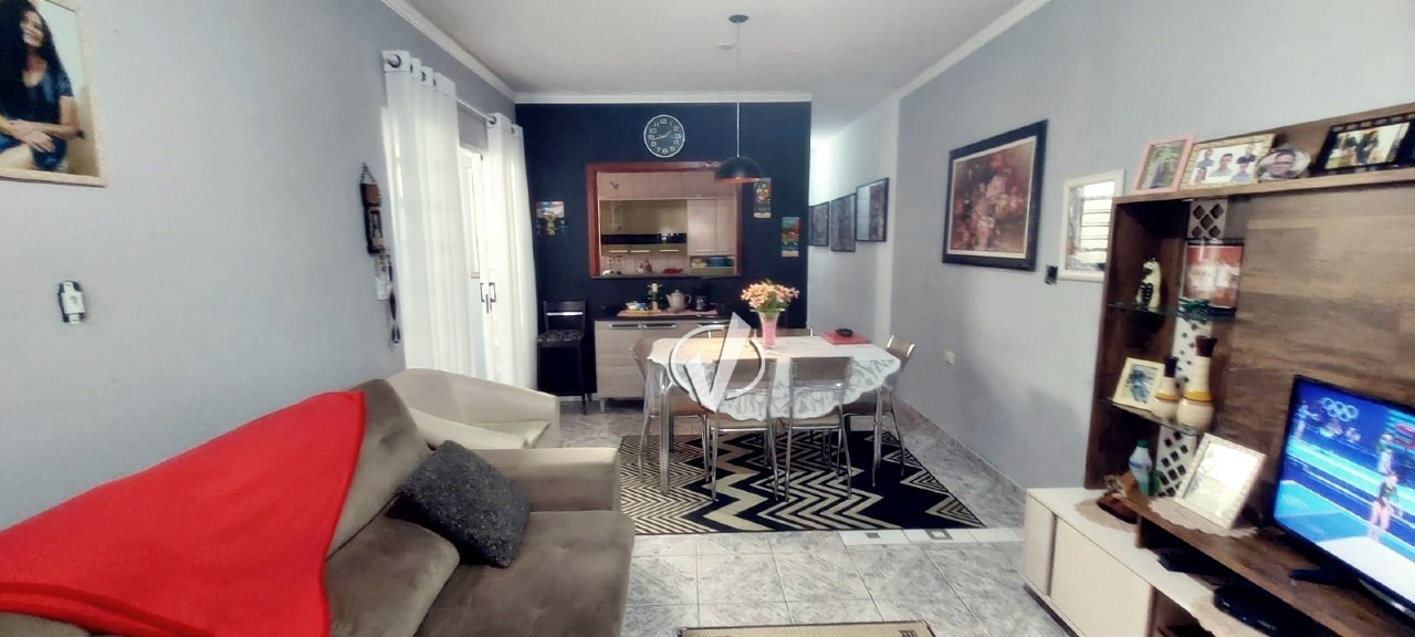 Casa à venda no Comercial e Residencial Jardim Mariana: 