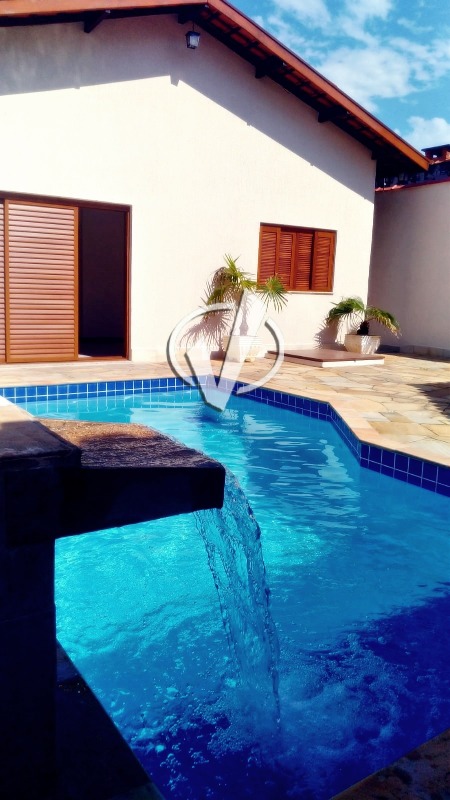 Casa à venda no Parque São Benedito: 