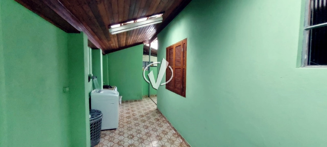 Casa à venda no Jardim Santa Luzia: 