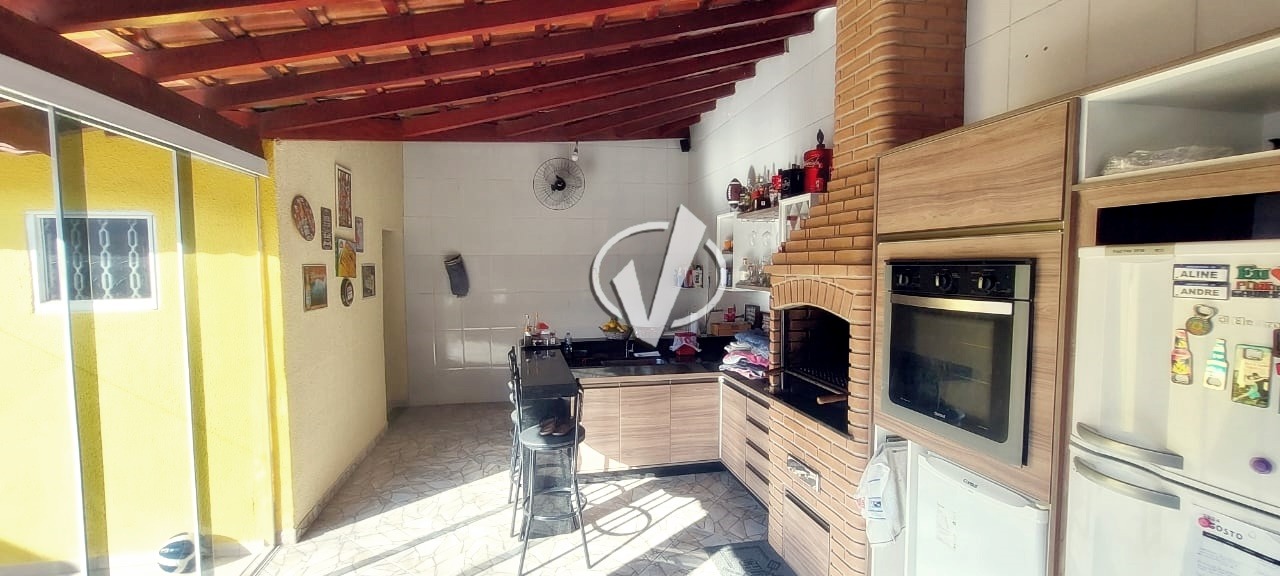 Casa à venda no Conjunto Habitacional Terra dos Ipês I (Sul): 