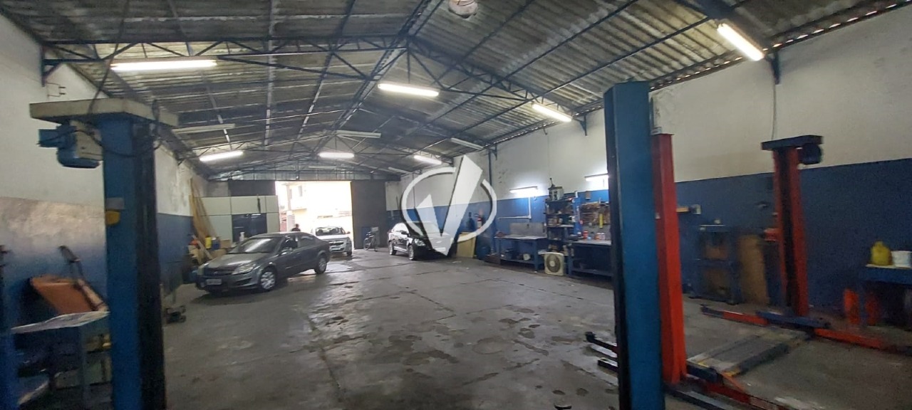 Galpão à venda no Loteamento Alfredo Abilio Flores: 