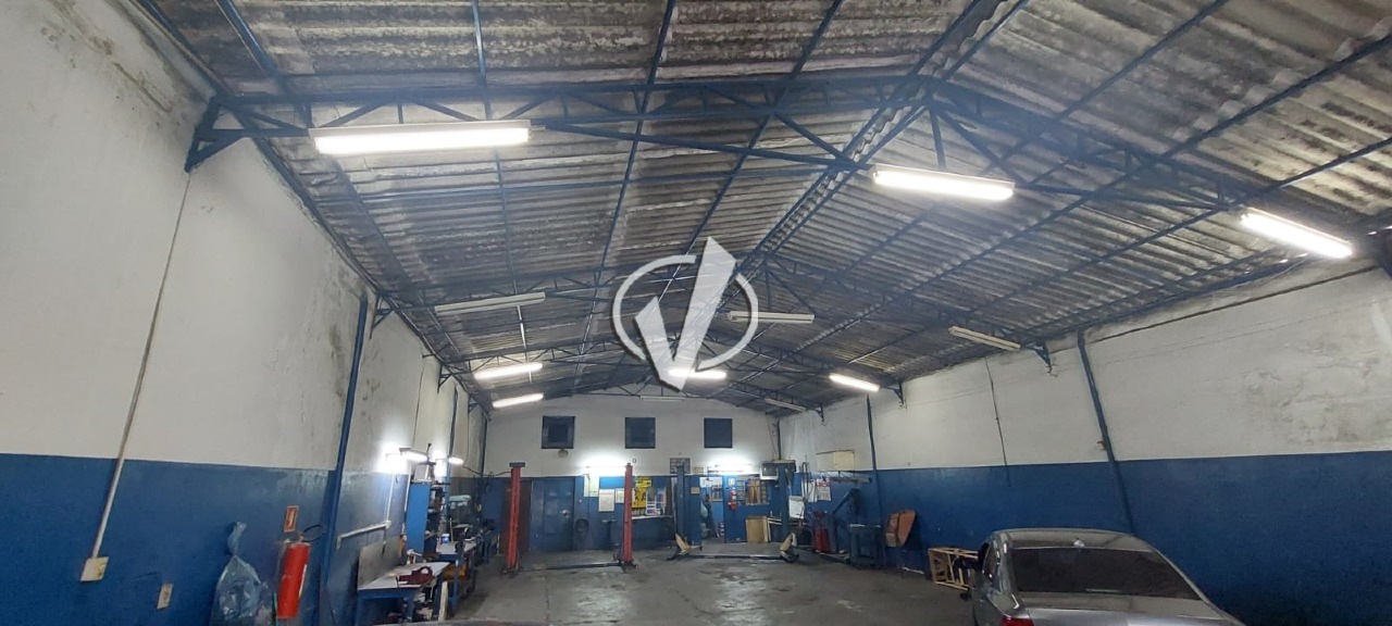 Galpão à venda no Loteamento Alfredo Abilio Flores: 