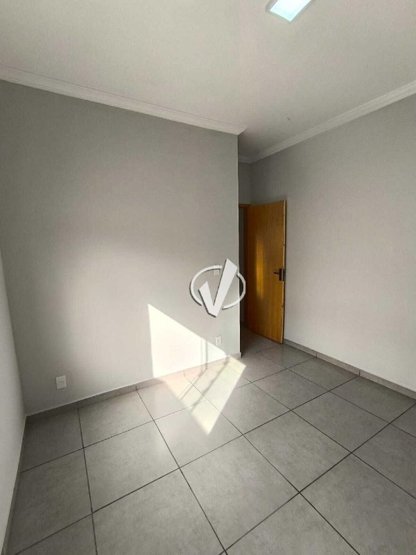 Casa à venda no Residencial e Comercial Portal dos Eucaliptos: 