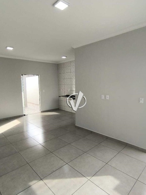 Casa à venda no Residencial e Comercial Portal dos Eucaliptos: 