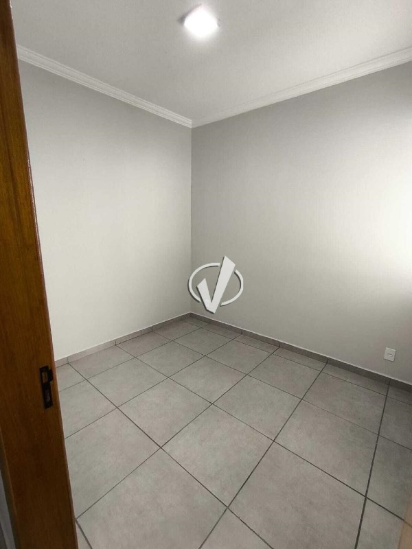 Casa à venda no Residencial e Comercial Portal dos Eucaliptos: 