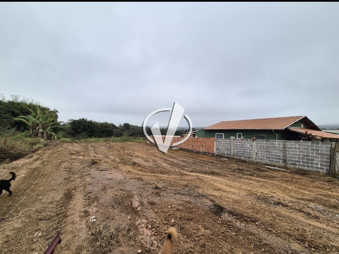 Lote à venda no Mandú: 