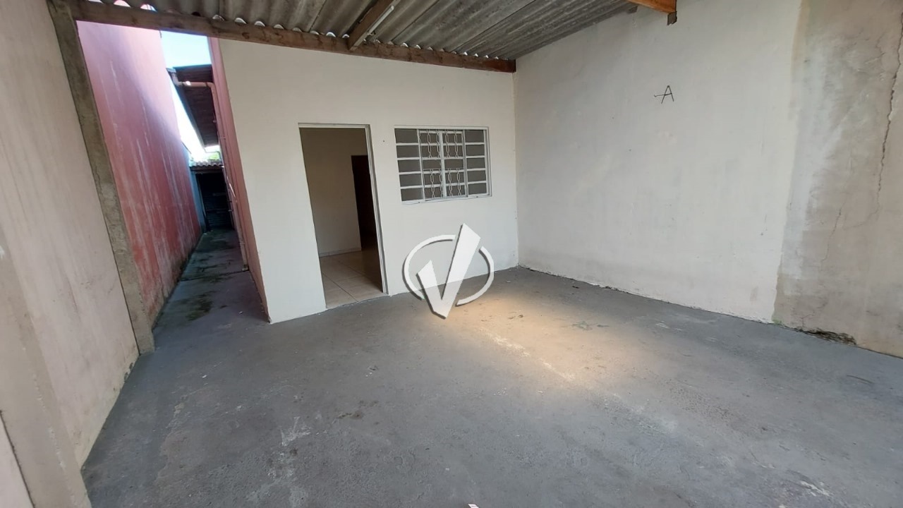 Casa à venda no Comercial e Residencial Jardim Mariana: 