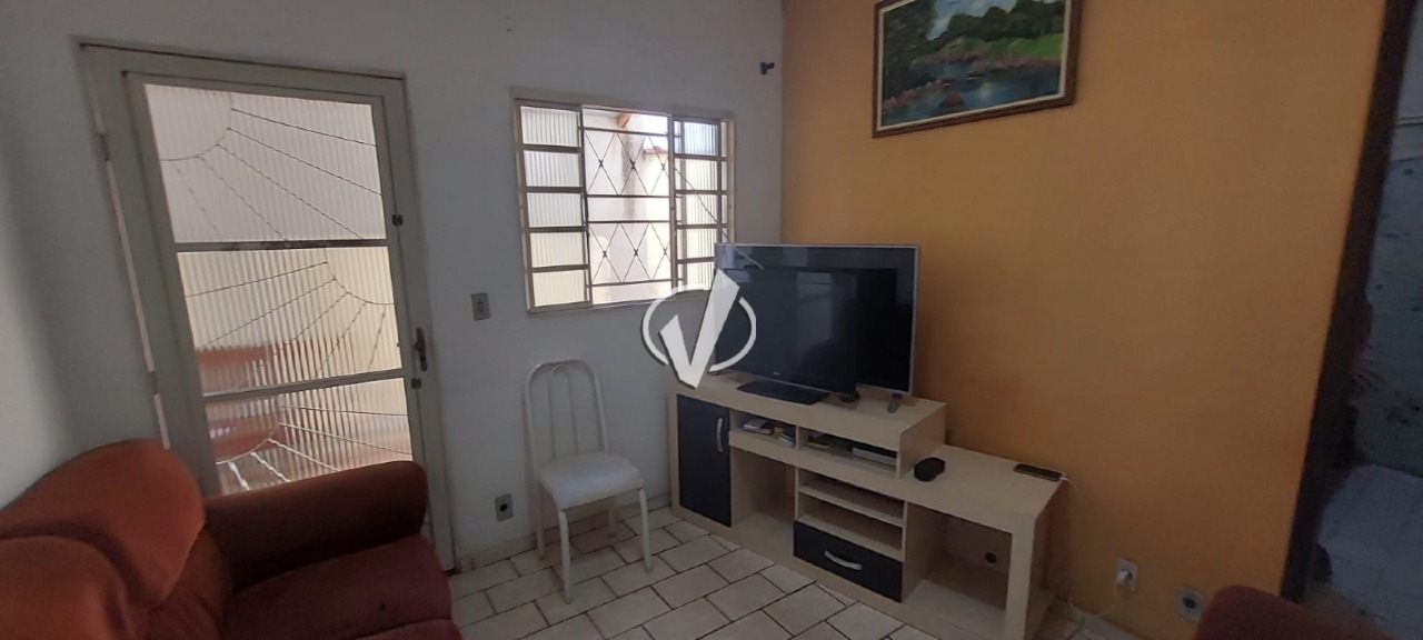 Casa à venda no Triângulo: 