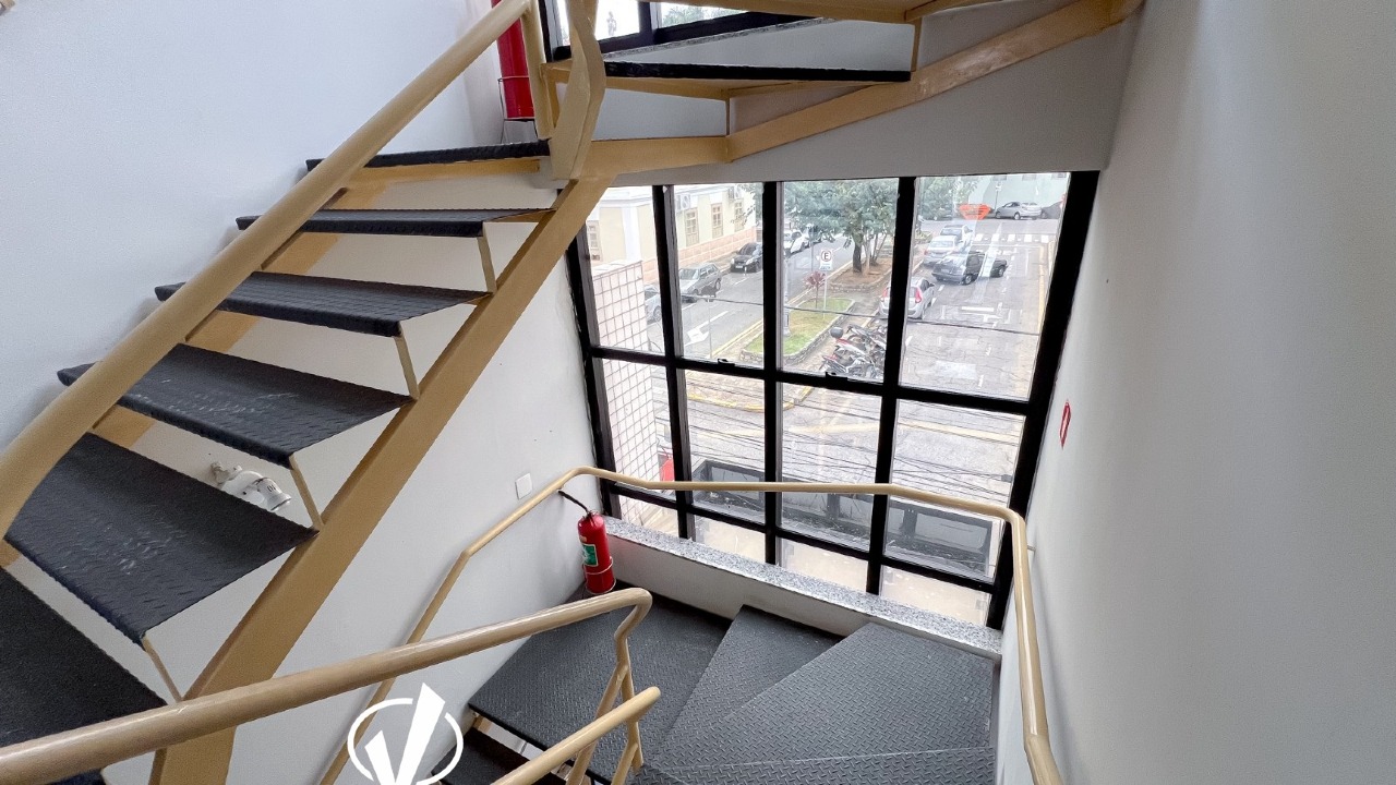 Prédio à venda no Centro: 