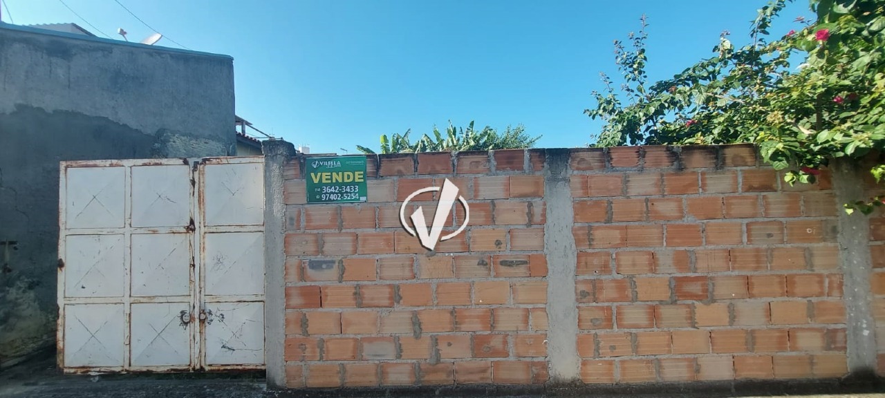 Lote à venda no Azeredo: 