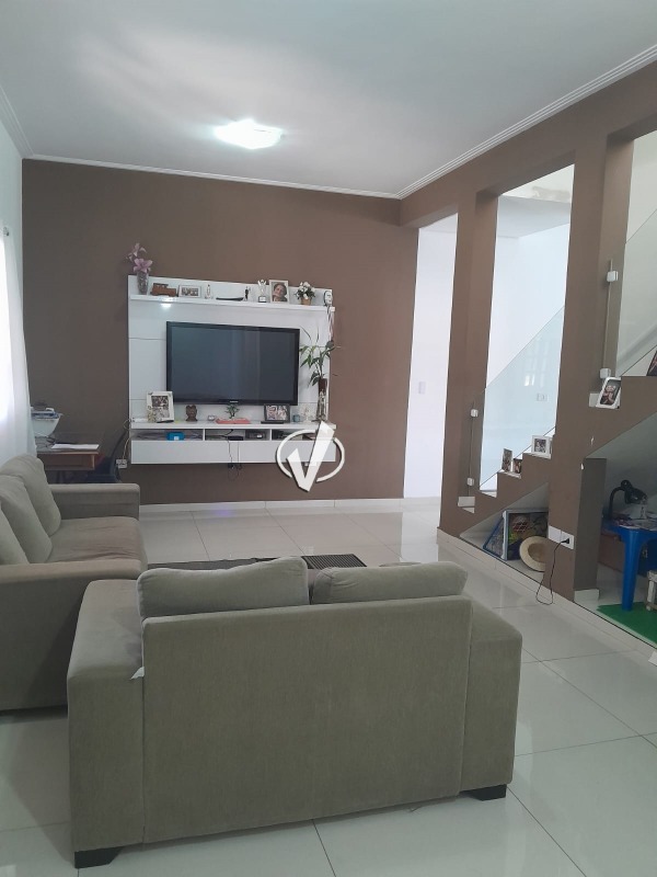 Casa em condomínio à venda no Condomínio Residencial e Comercial Laguna: 