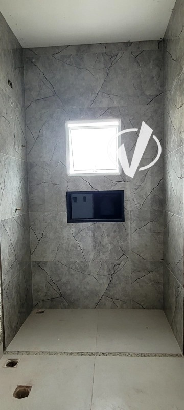 Casa em condomínio à venda no Condomínio Residencial e Comercial Laguna: 