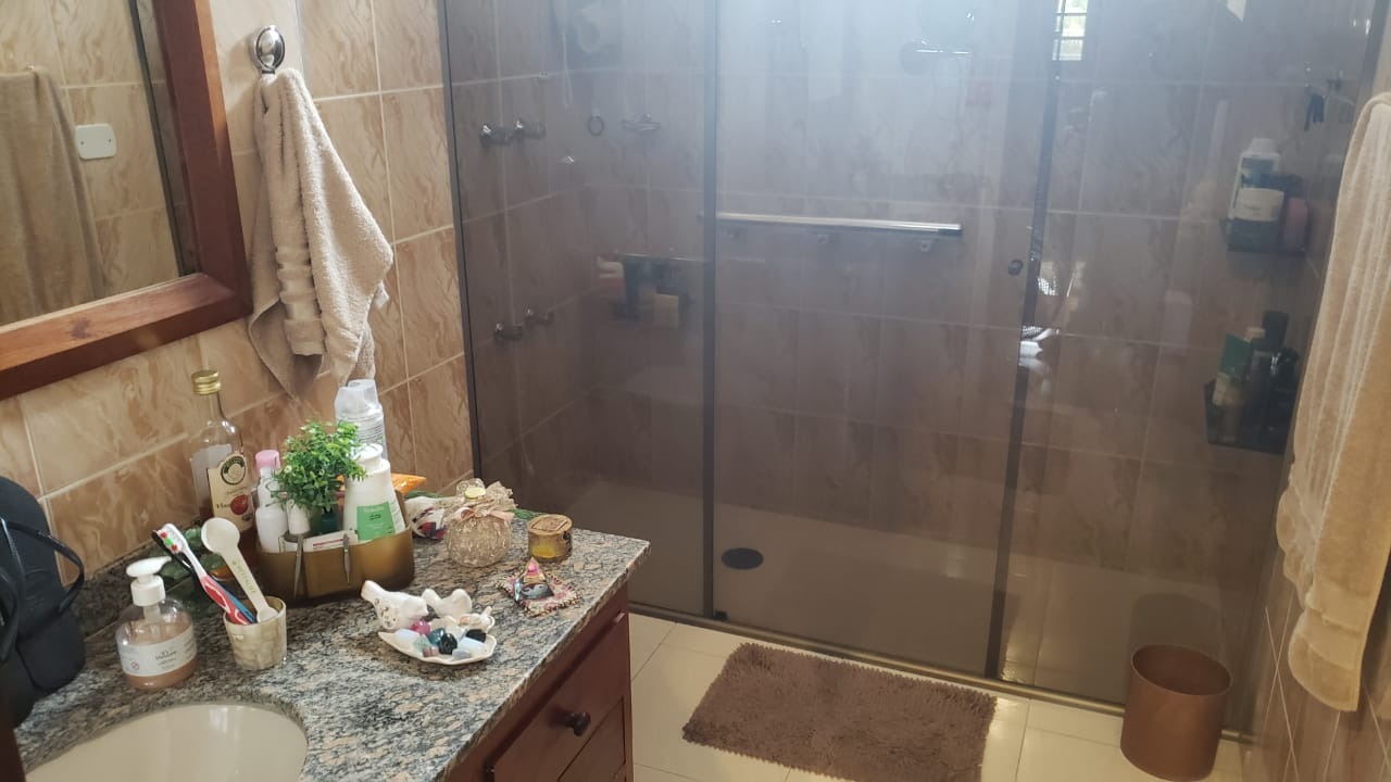 Casa à venda no Chácara da Galega: 