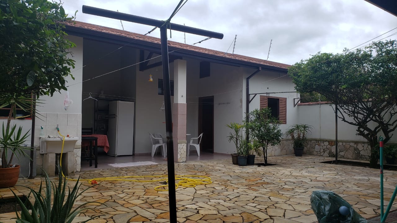 Casa à venda no Chácara da Galega: 