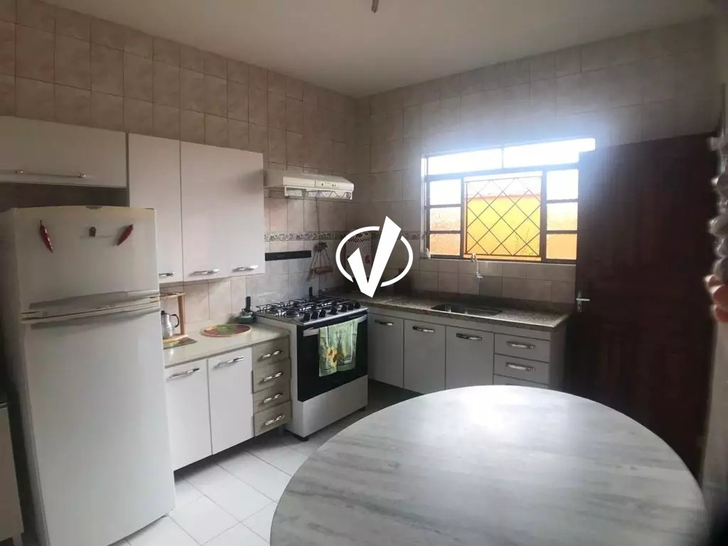 Casa à venda no Jardim Santa Cecília: 