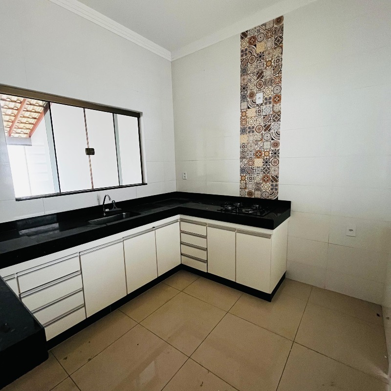 Casa para aluguel no Mangabeiras I: 