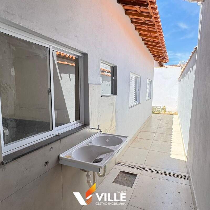 Casa à venda no Jardim Espanha : 