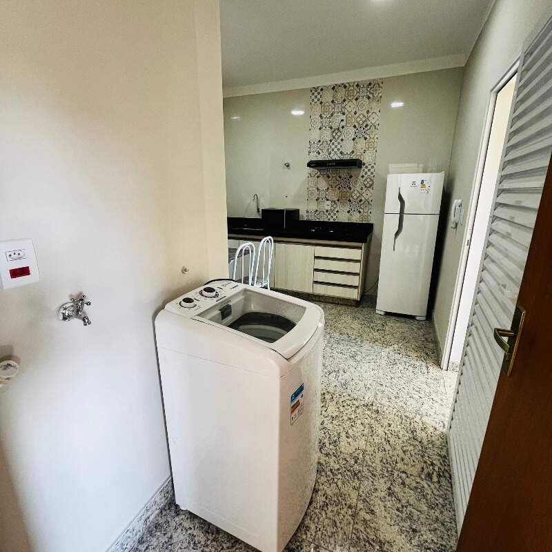 Apartamento para aluguel no Vila São Pedro: 