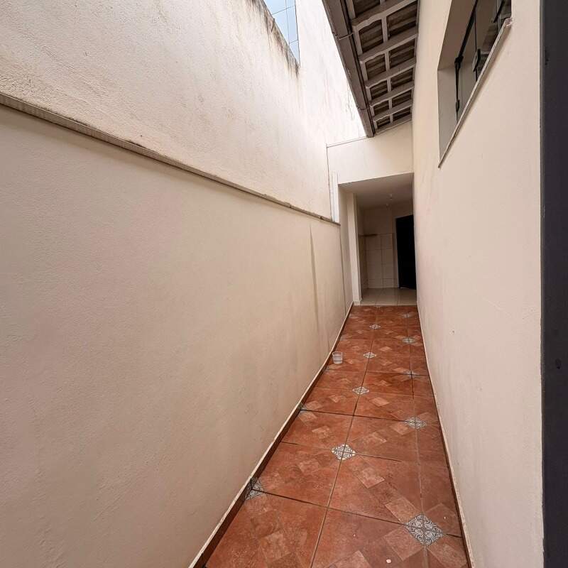 Casa para aluguel no Centro: 