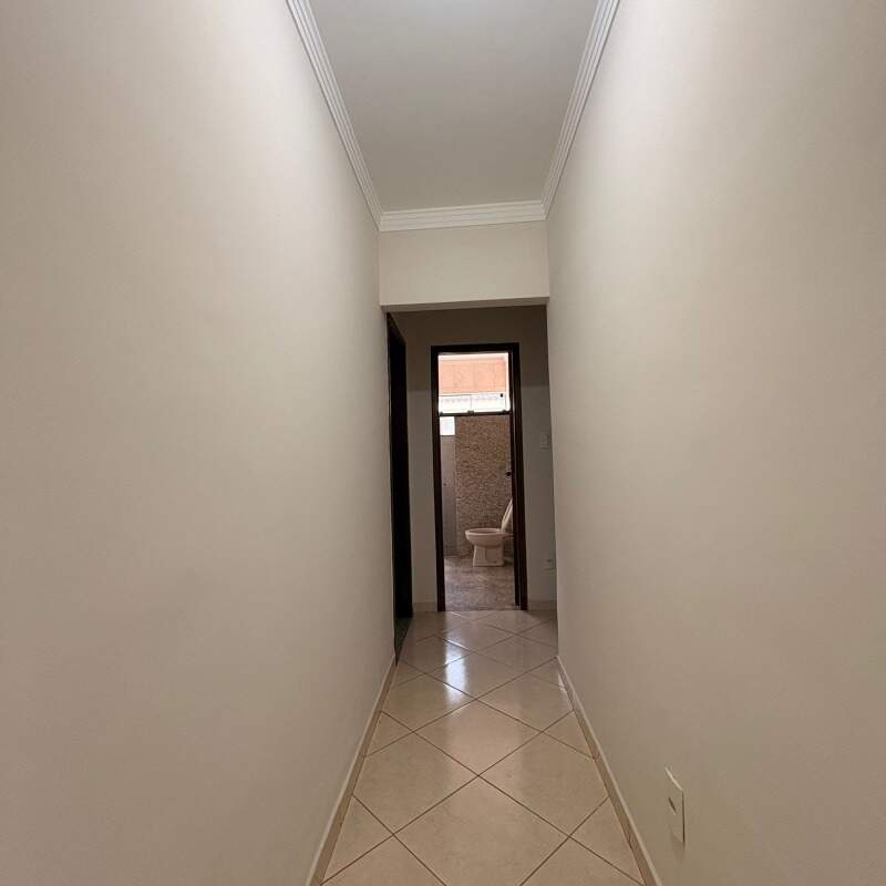 Casa para aluguel no Centro: 