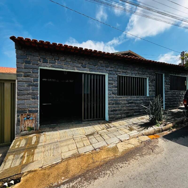 Casa para aluguel no Conjunto Habitacional Boa Vista: 
