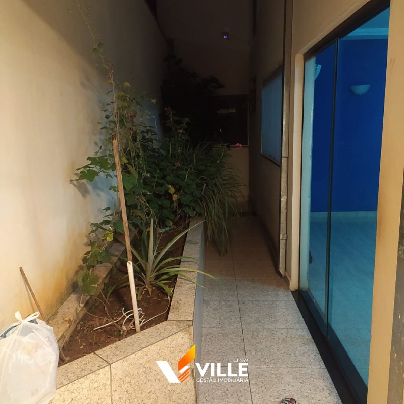 Casa à venda no Max Newman : 