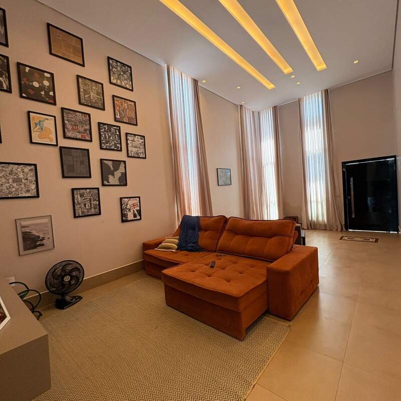 Casa para aluguel no Jardim Europa IV: 