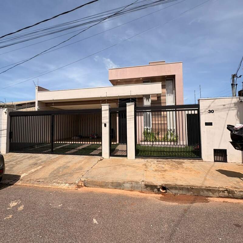 Casa para aluguel no Jardim Europa IV: 